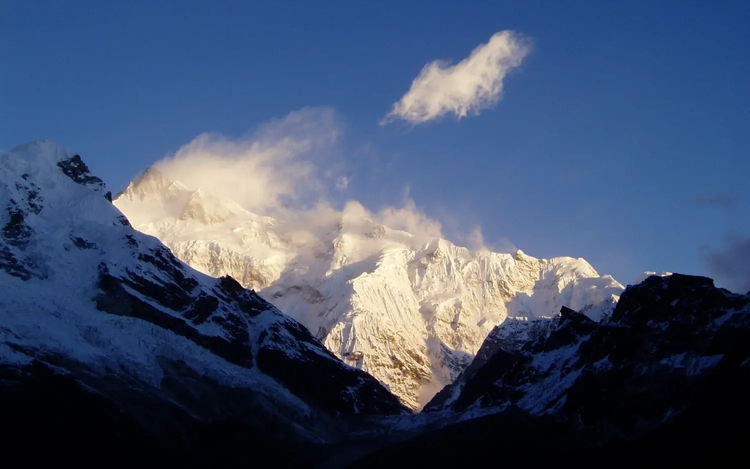 Mt. Khangchendzonga sikkim